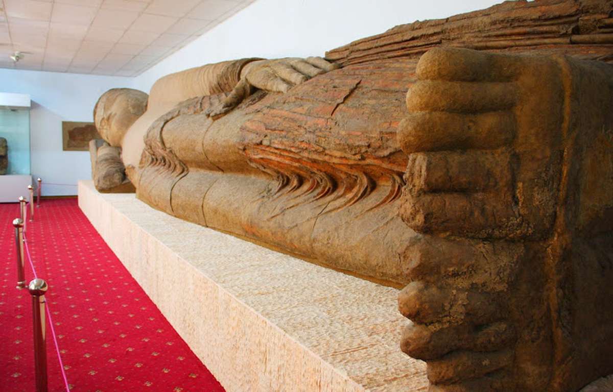 Dushanbe and Surroundings