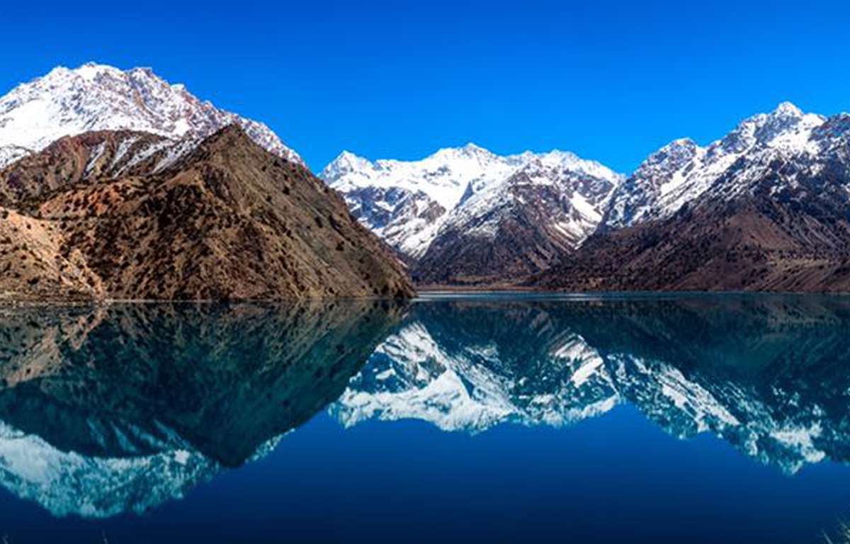 Day trip to Iskanderkul lake